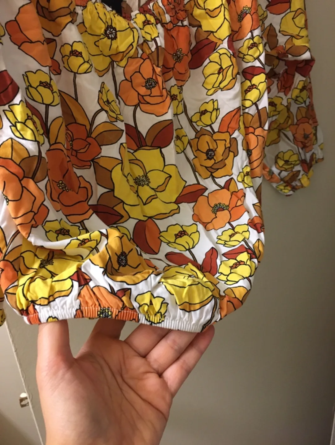 Forever 21 Floral Blouse - Size Small image indicator(3)