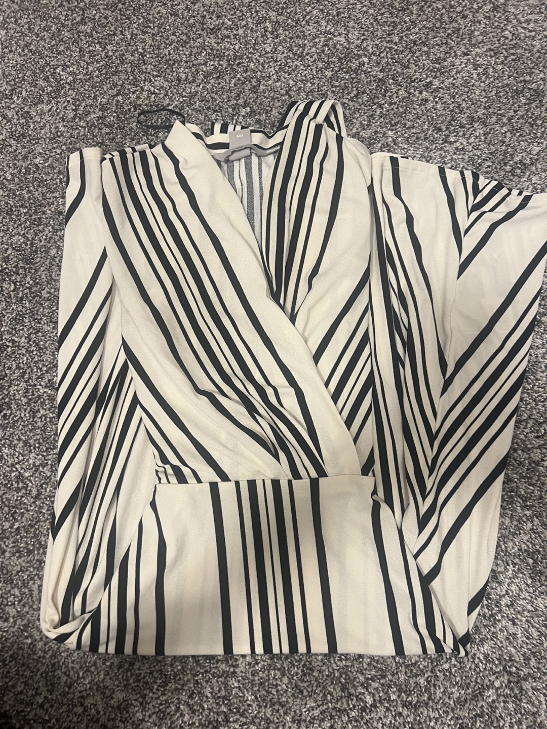 Assorted Women's Clothing Bundle - photo 2