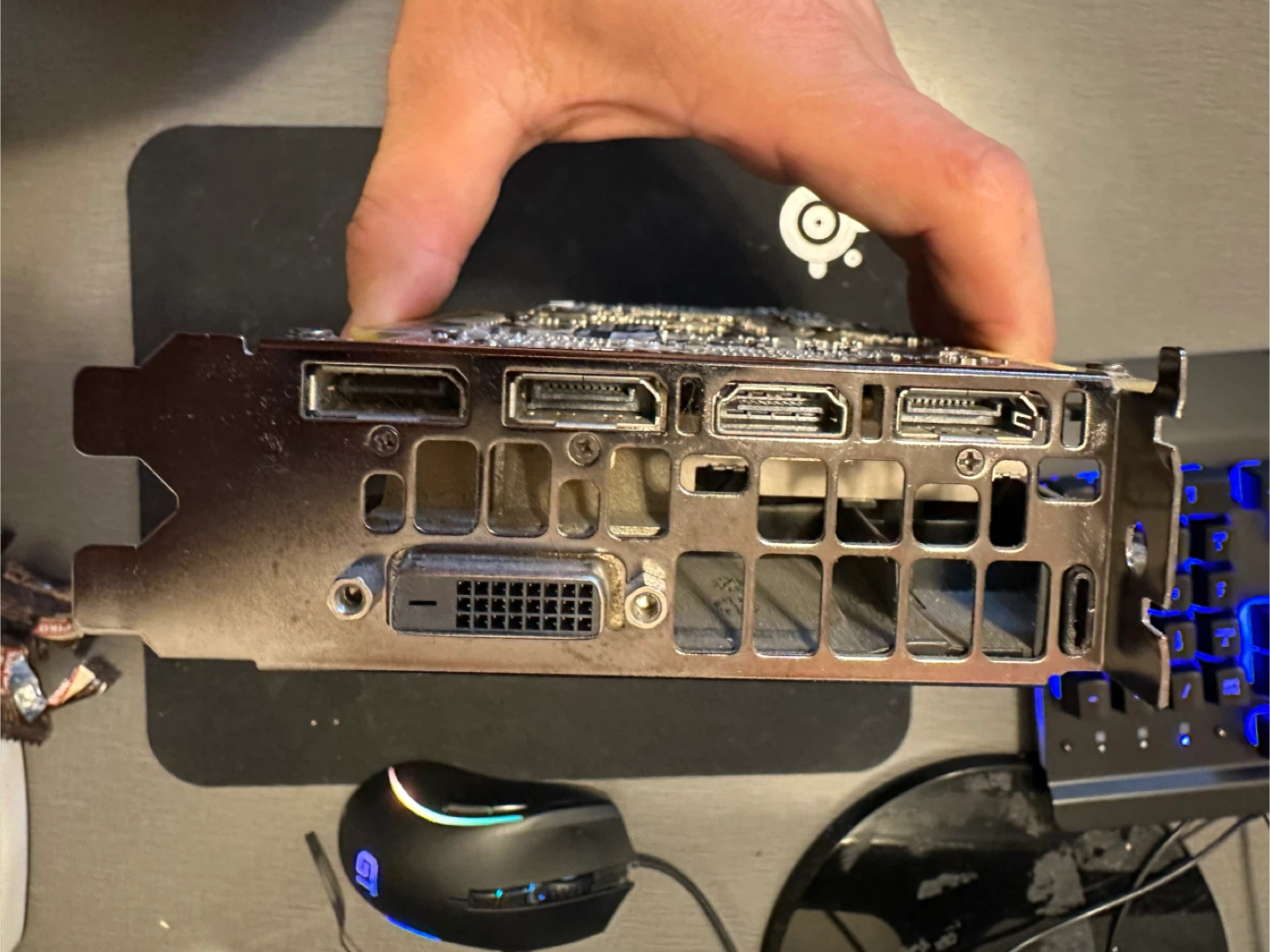 EVGA GeForce GTX 1070 Graphics Card - photo 3