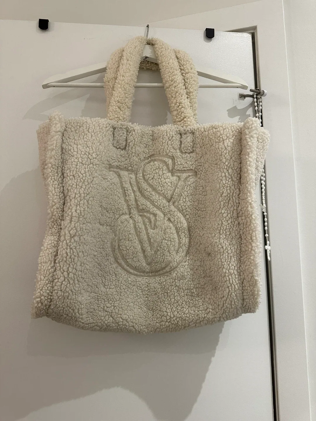 Victoria's Secret Cream Sherpa Tote Bag image indicator(2)