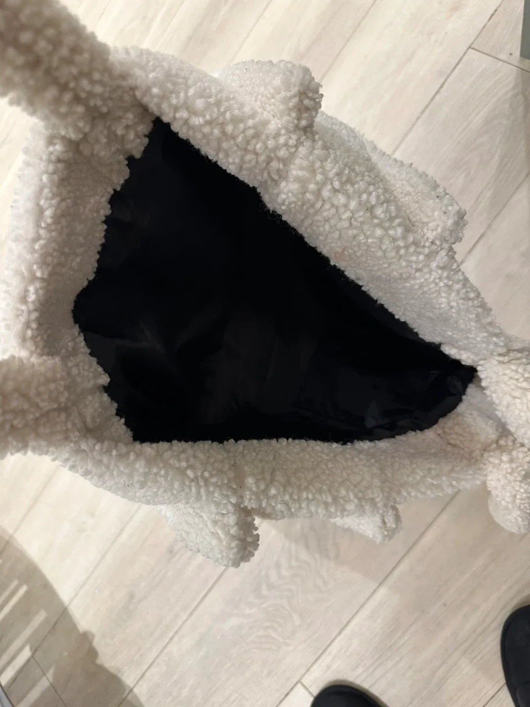 Victoria's Secret Cream Sherpa Tote Bag image indicator(4)