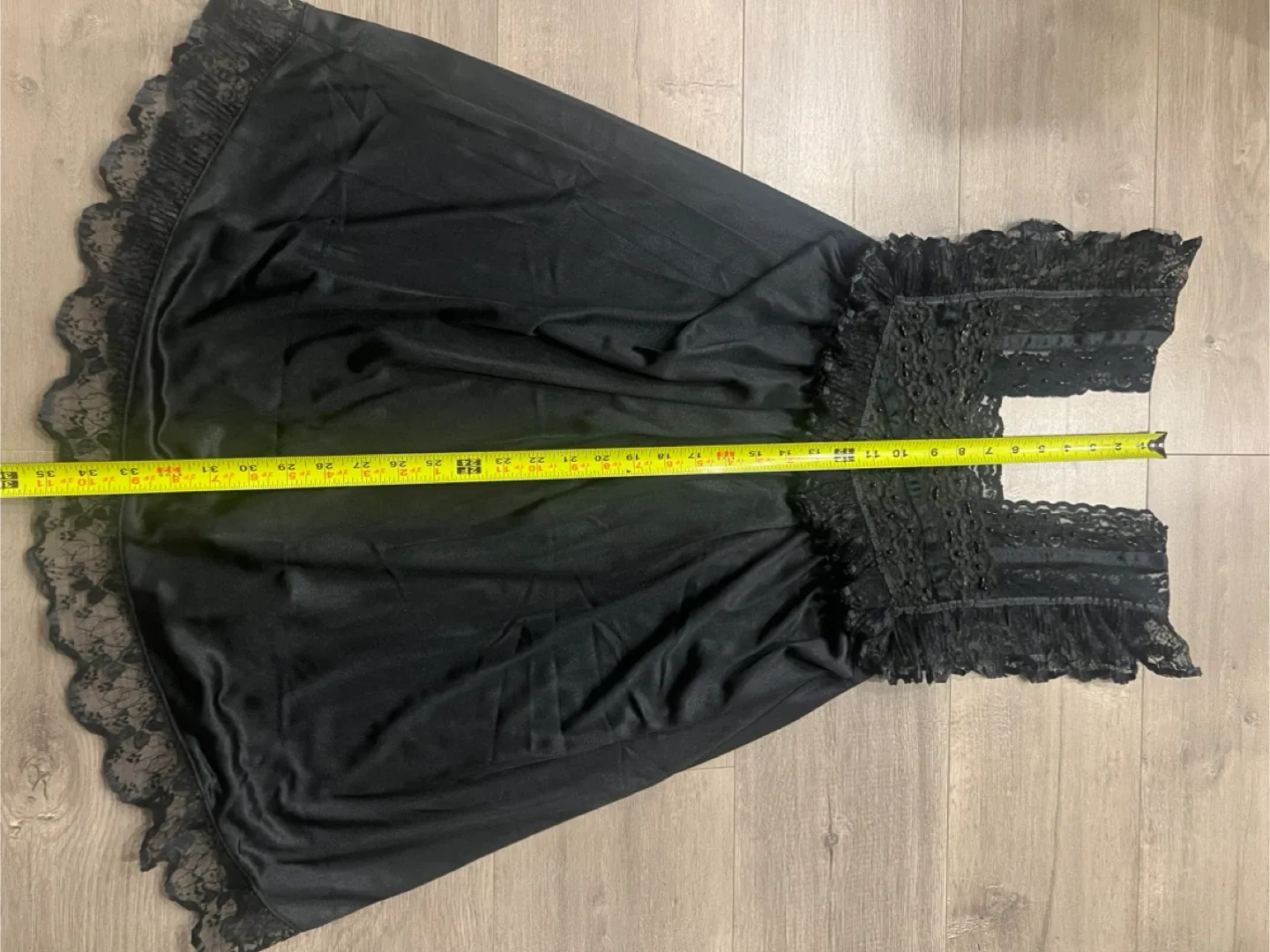 Black Nightgown - Size Large image indicator(5)