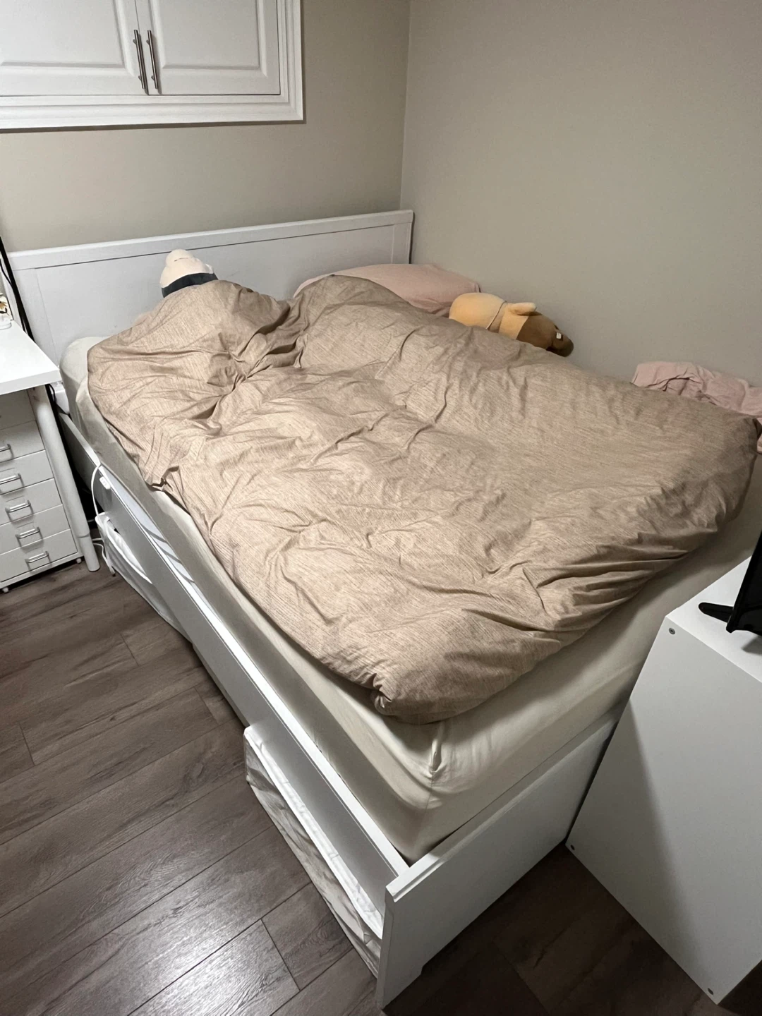 Queen bed frame with mattress