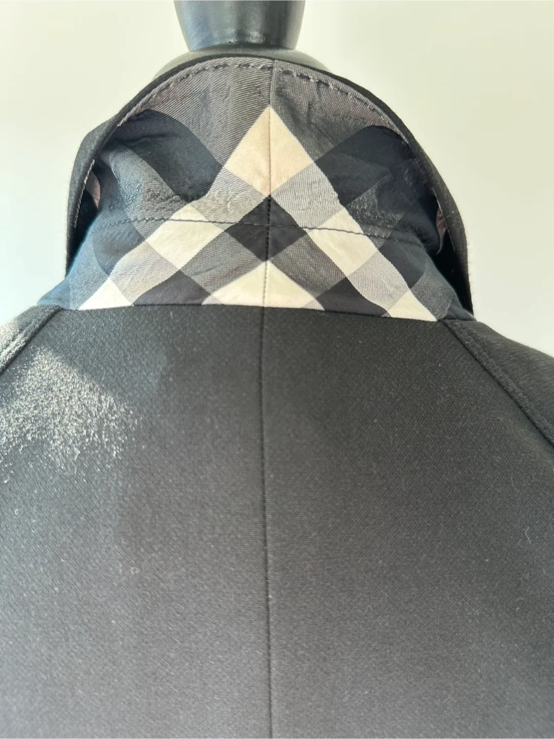 Burberry Black Blazer image indicator(4)