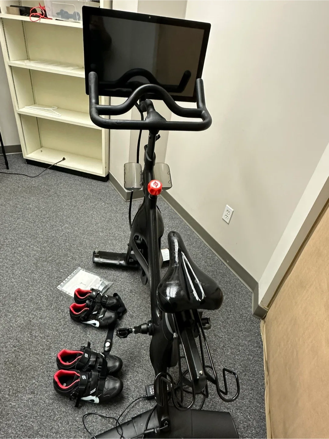 Peloton Spin Bike (bicycle) and Accessories! Great 👍 Value! image indicator(3)