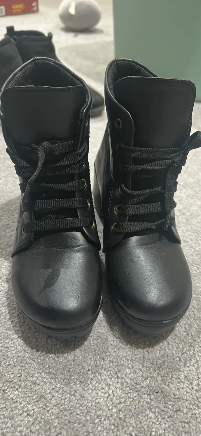 Black Boots