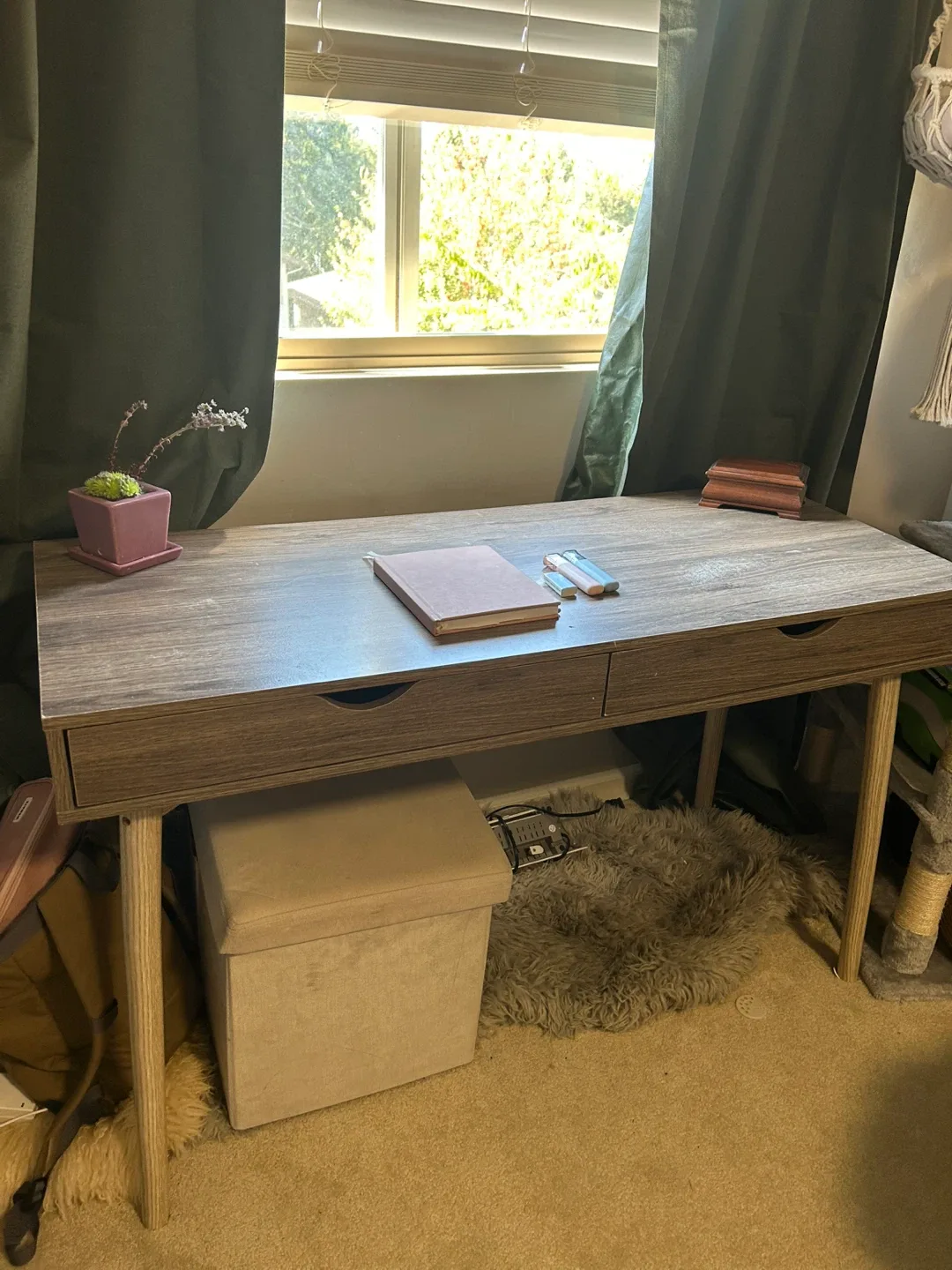 🥕Wooden Desk with Drawers thumbnail