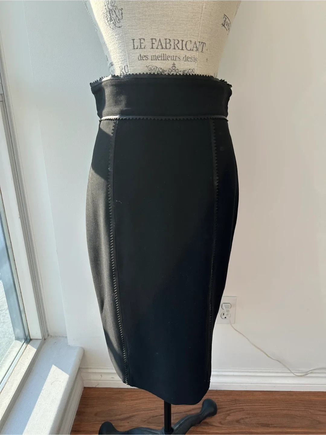 Burberry High Waisted Pencil Skirt image indicator(2)