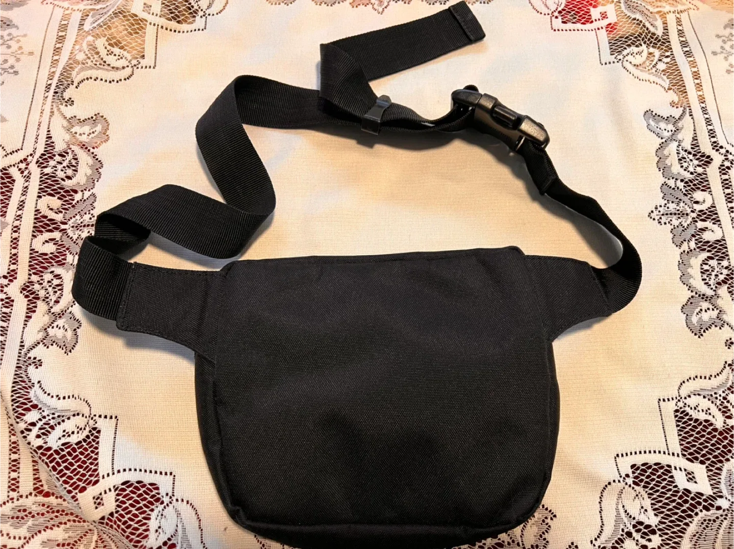 Herschel Fanny Pack image indicator(3)