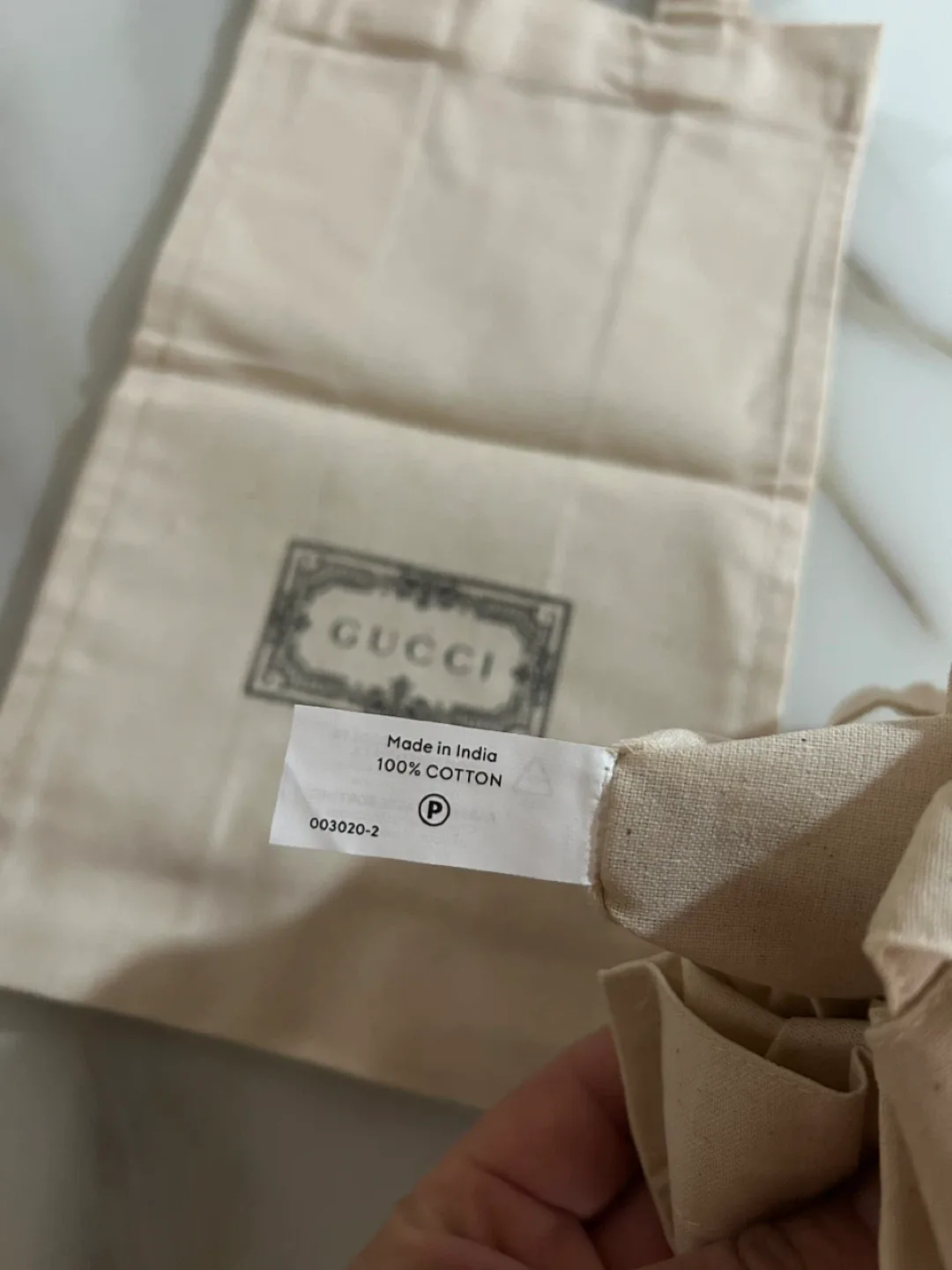 Gucci Canvas Tote Bag image indicator(10)