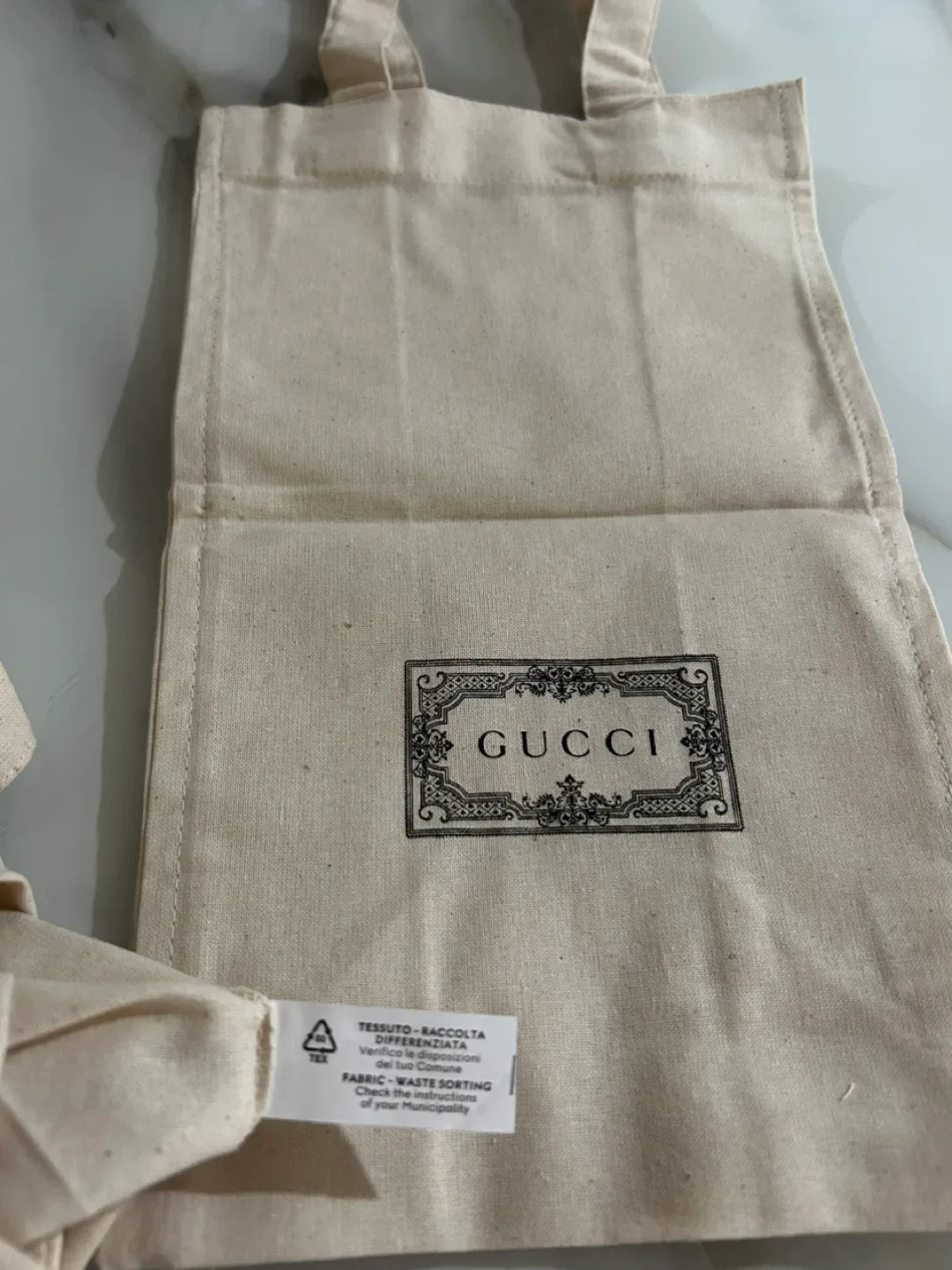 Gucci Canvas Tote Bag image indicator(9)