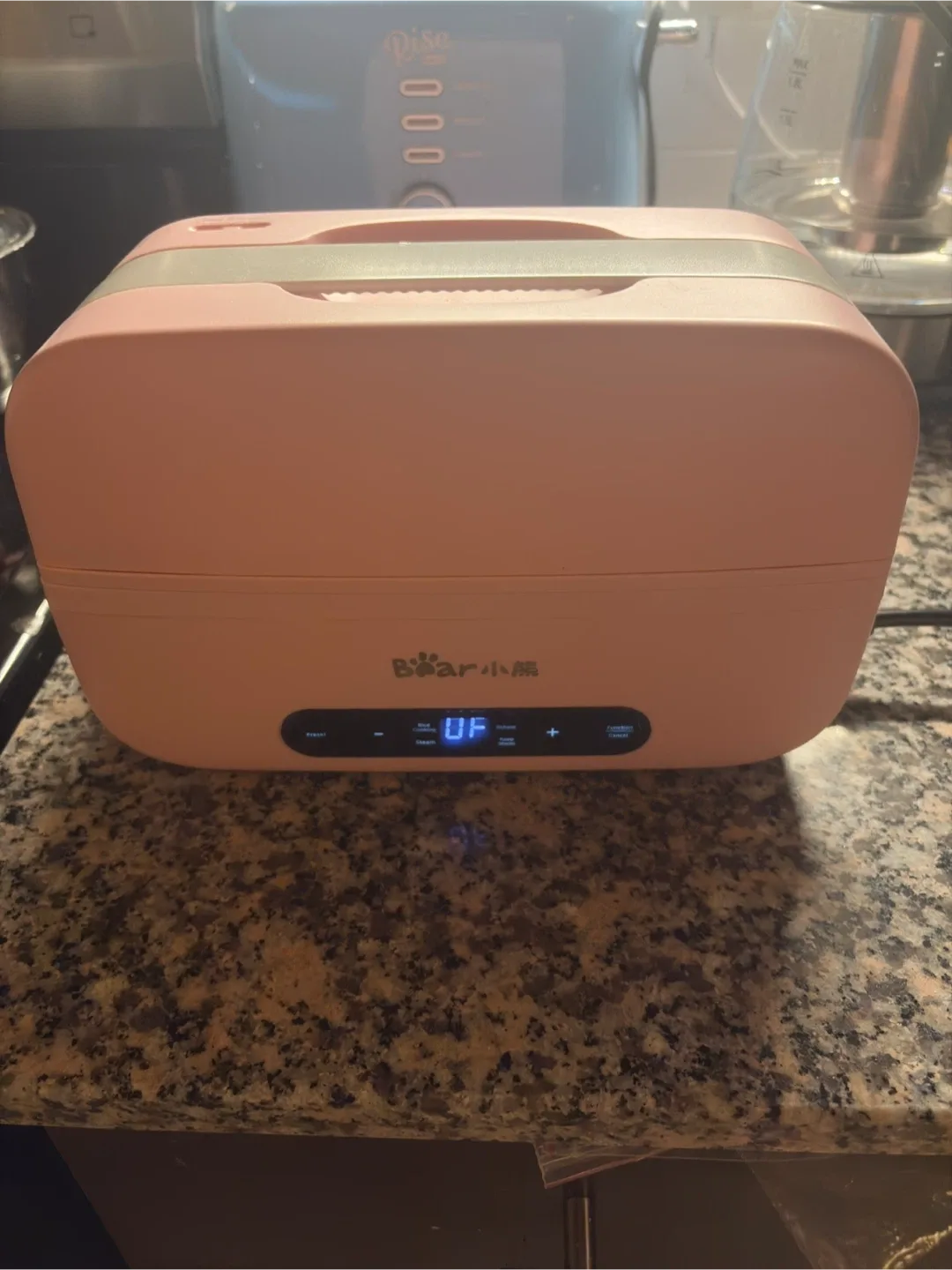 Mini Pink Rice Cooker/Steamer thumbnail