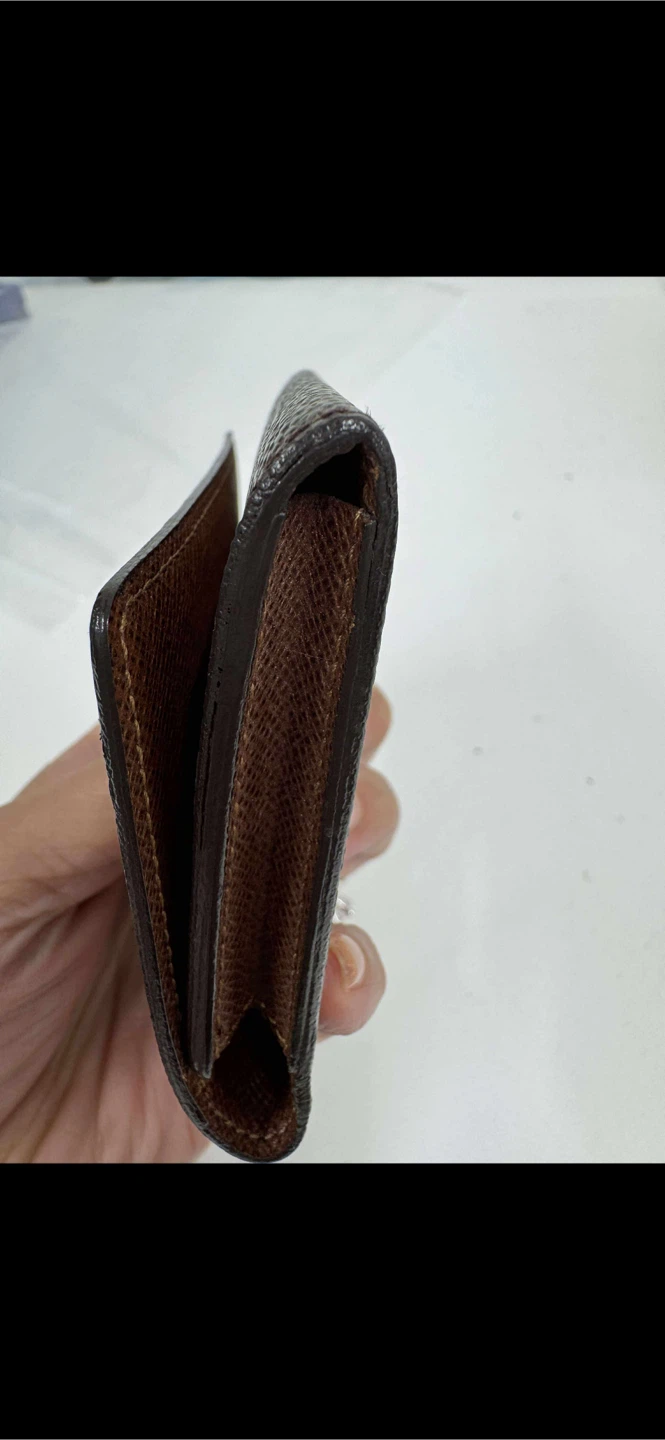 AUTHENTIC LV CARD CASE - photo 3