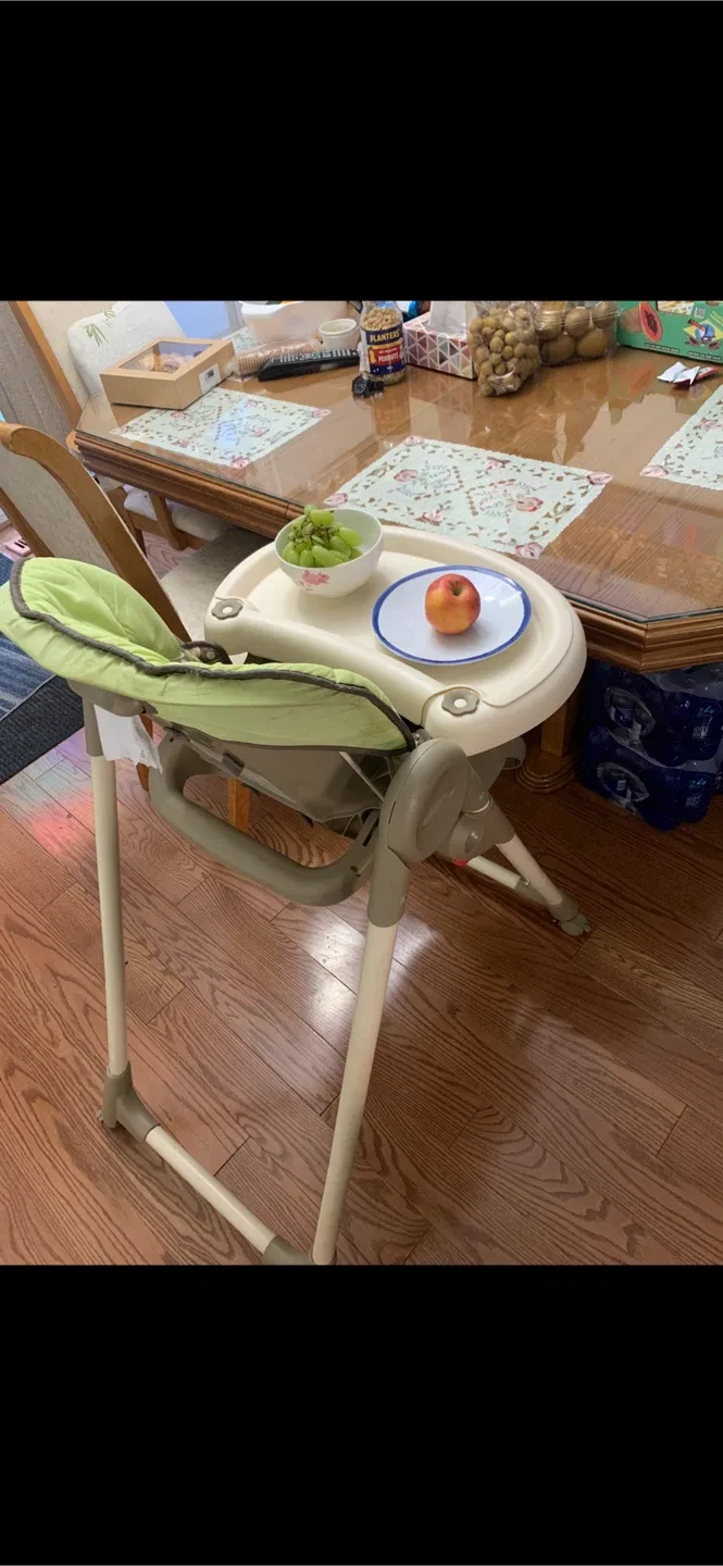 Foldable Baby Eating High Chair image indicator(4)