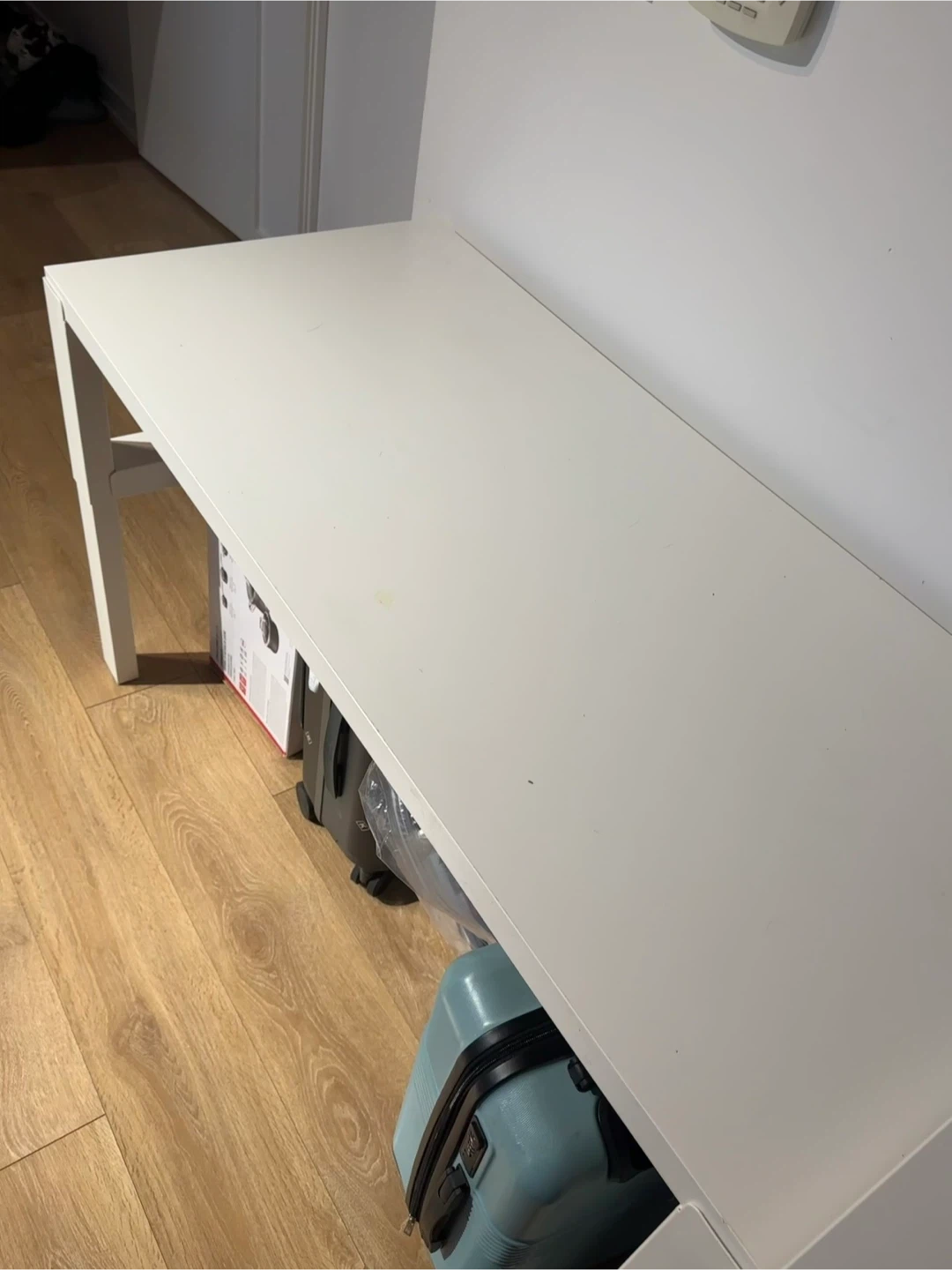 White Desk
