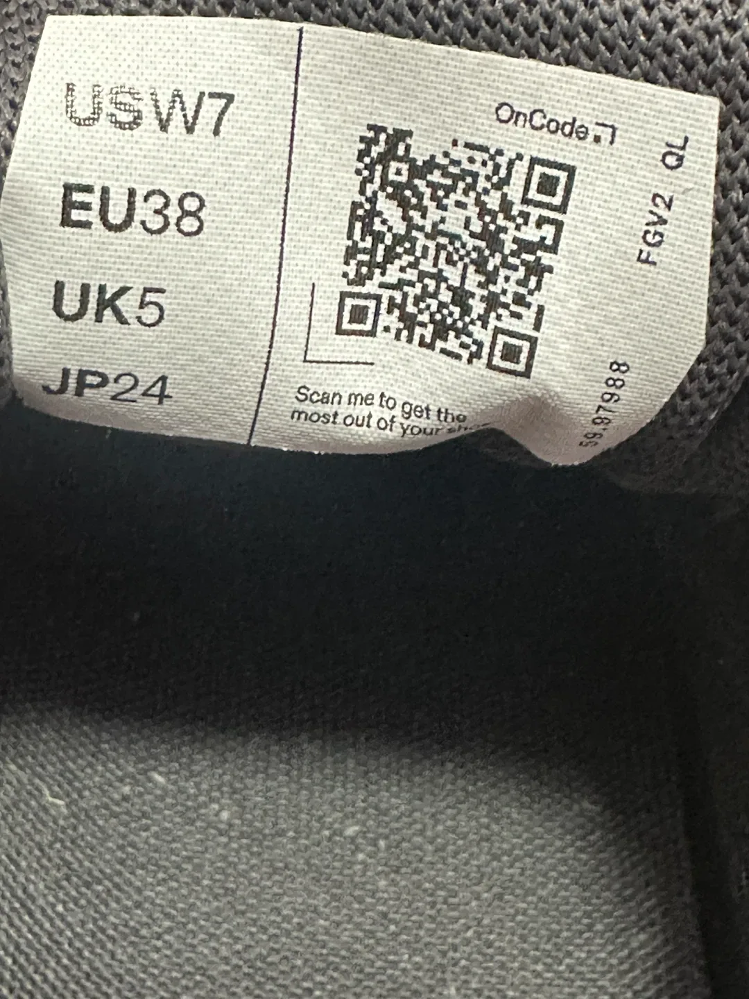 On Cloud 5 Waterproof Sneakers | Pearl/Fog image indicator(9)