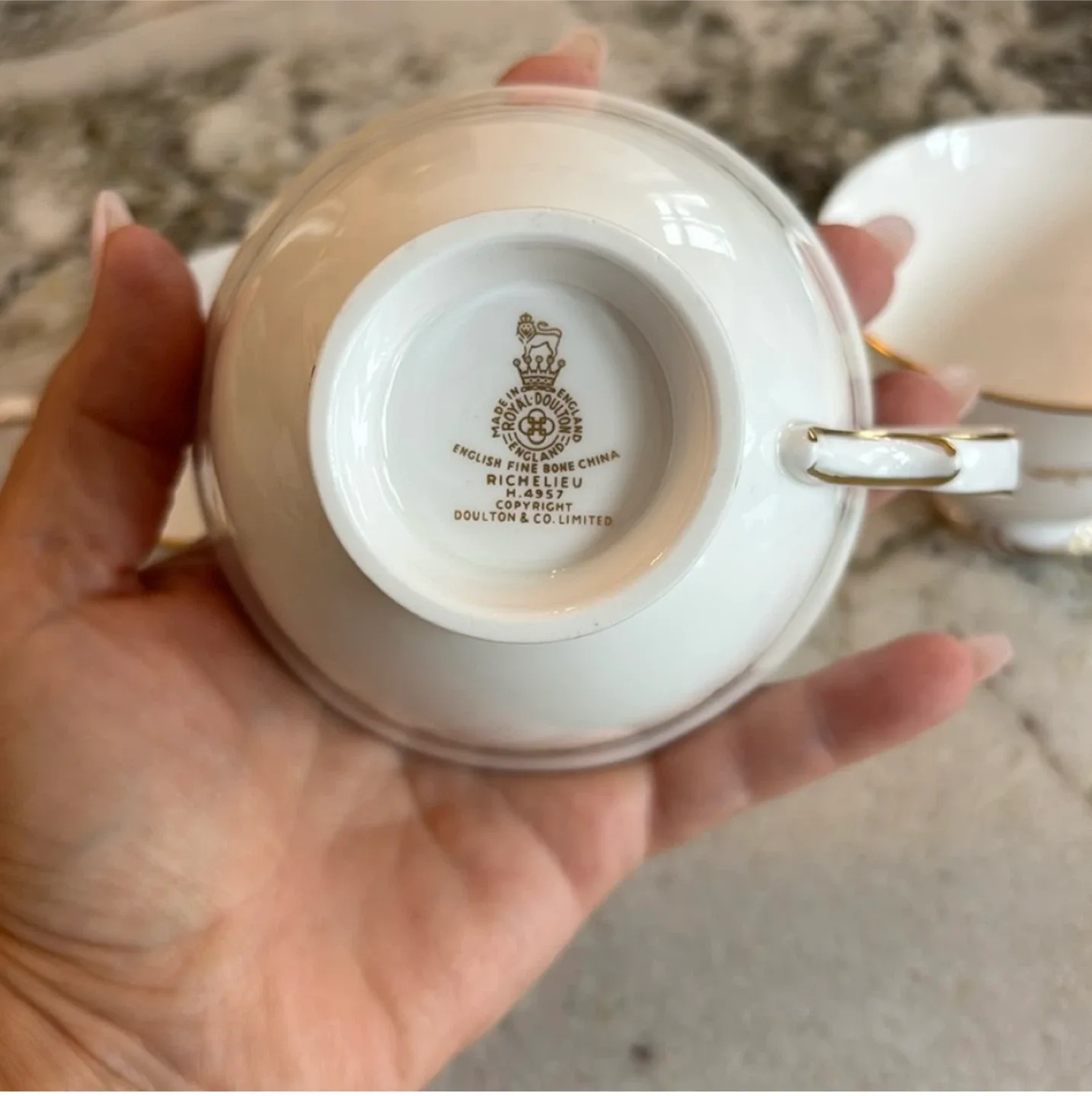 Royal Doulton Richelieu Fine Bone China Tea Cups image indicator(3)