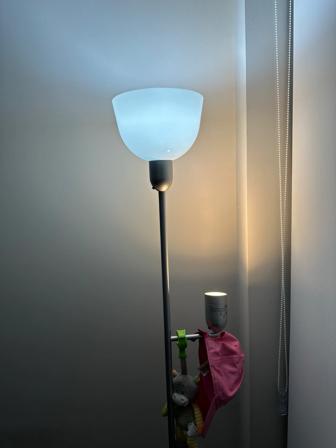 Floor Lamp without bulb- needs to go today