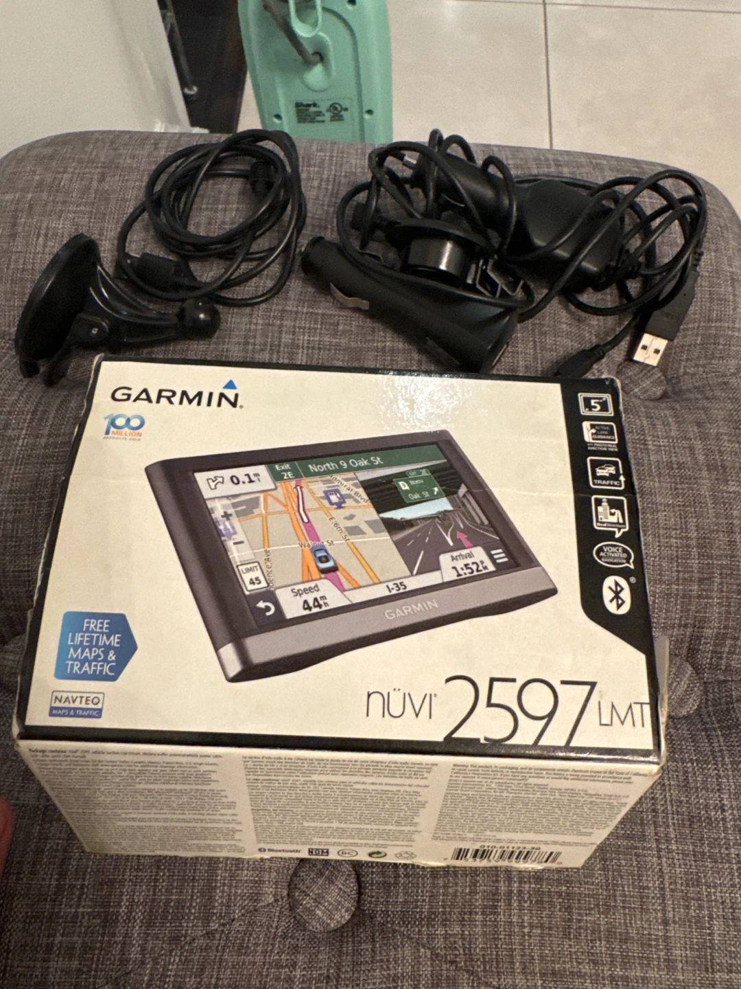 Garmin nüvi 2597LMT GPS Navigator