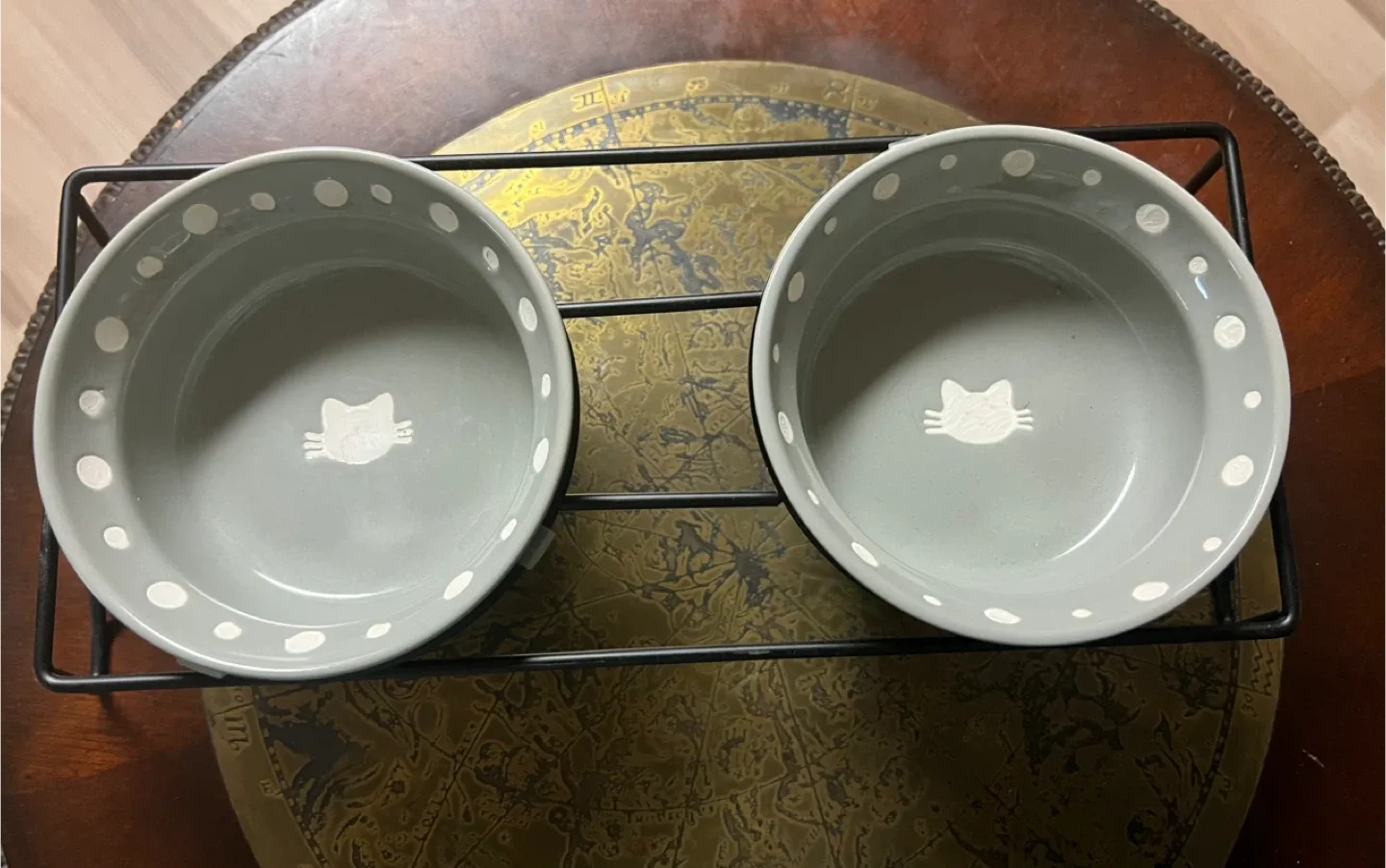 Signature Housewares Ceramic Pet Bowl Set with Metal Stand🥕 thumbnail