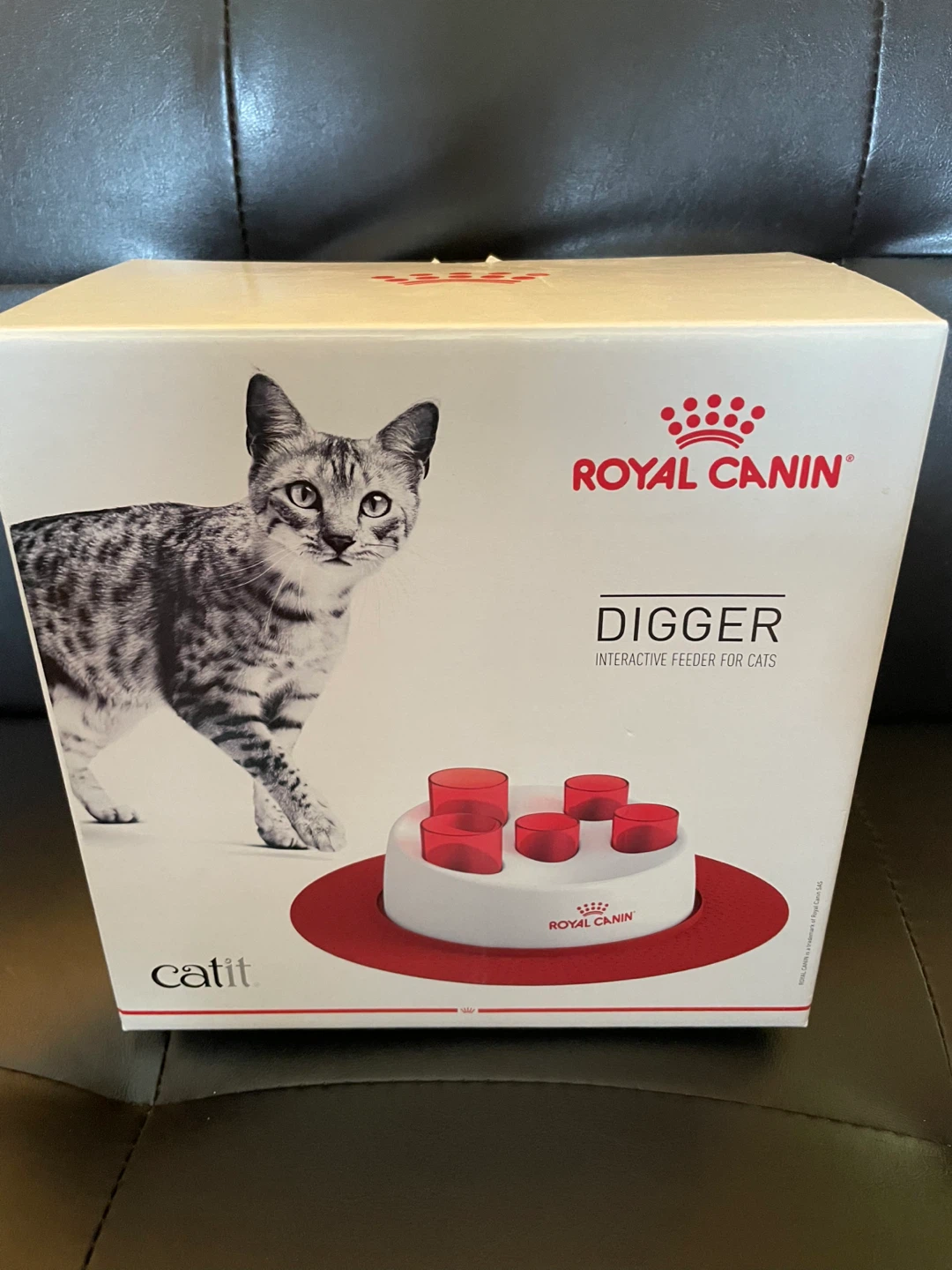 Royal Canin Digger Interactive Cat Feeder