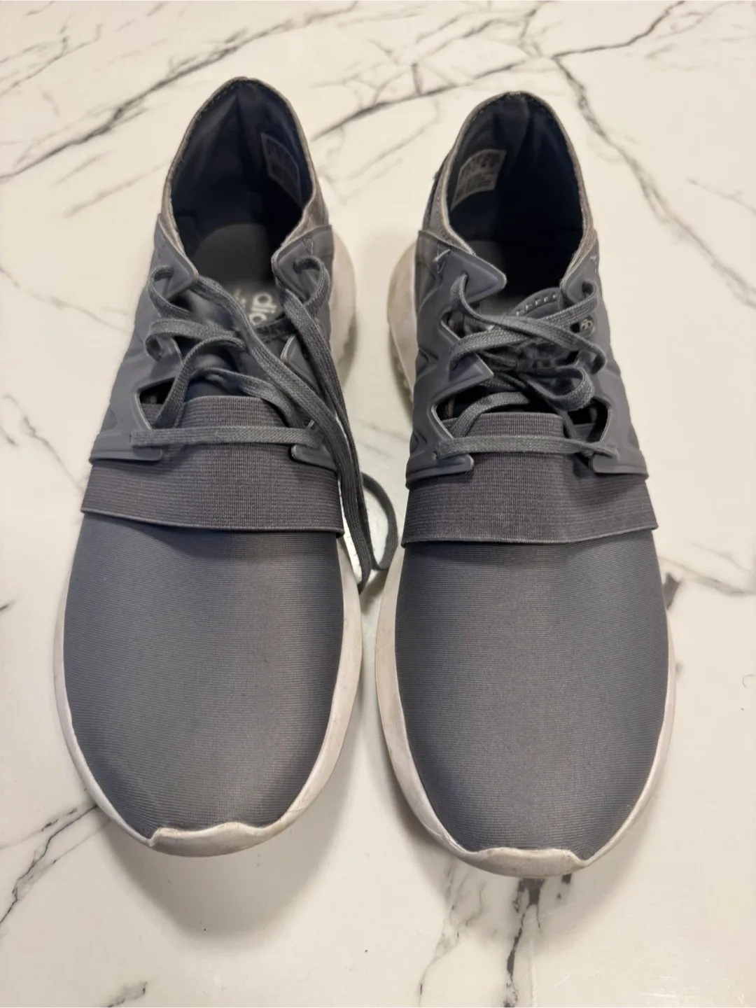 Adidas Grey Women's Sneakers - Size 9 thumbnail