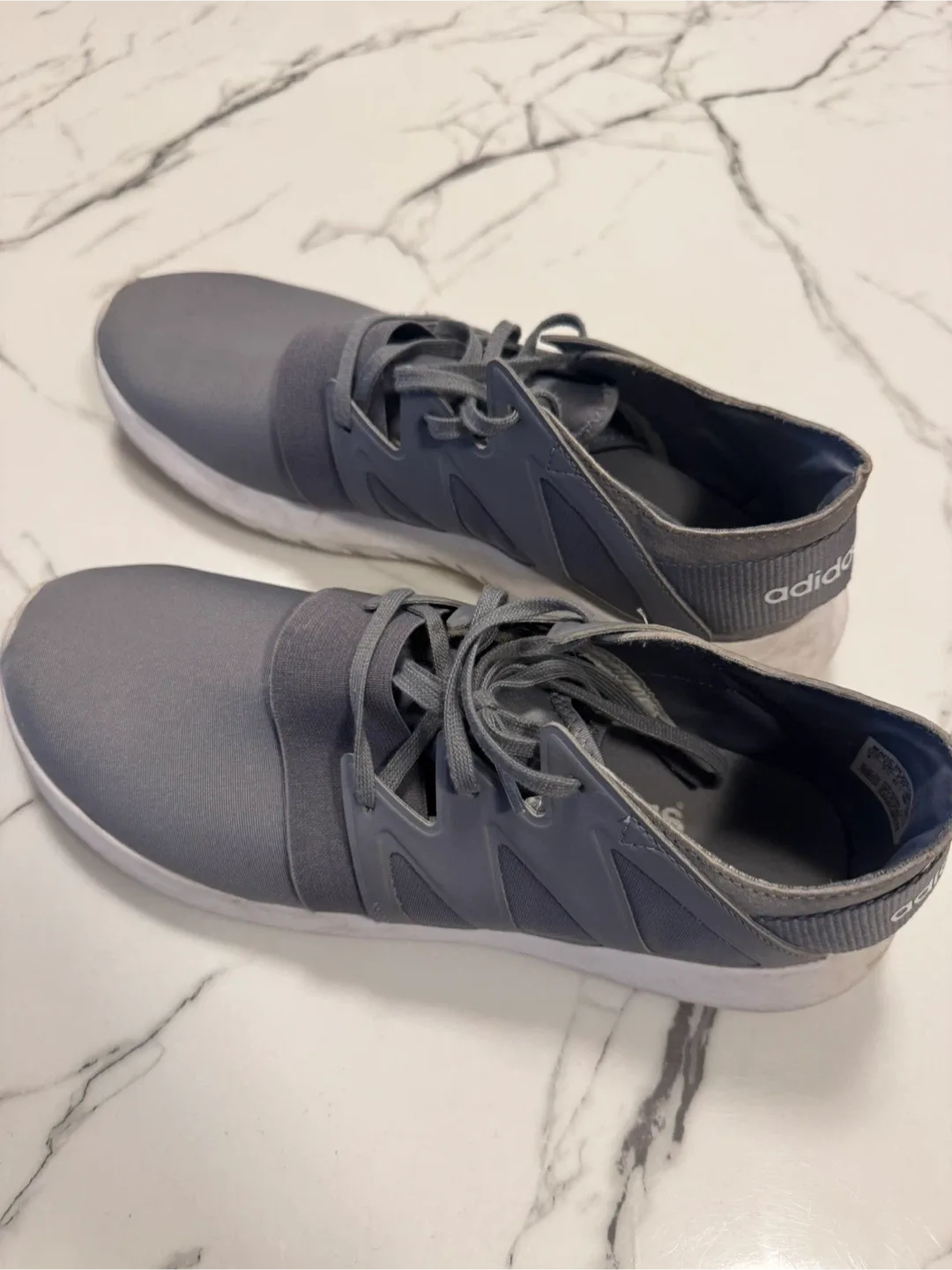 Adidas Grey Women's Sneakers - Size 9 image indicator(3)