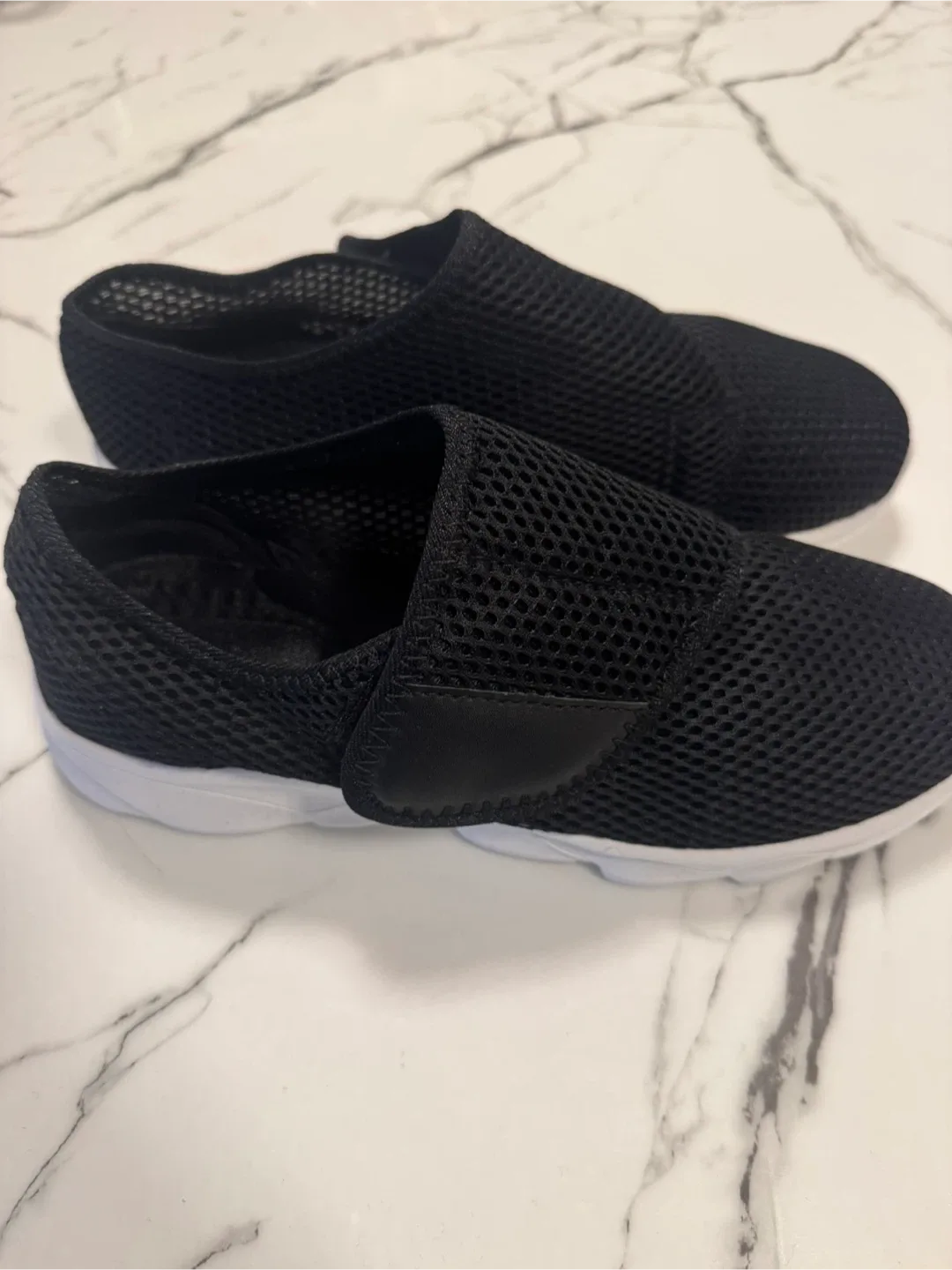 Brand New Women’s Black Mesh Slip-On Shoes - Size 9 image indicator(2)