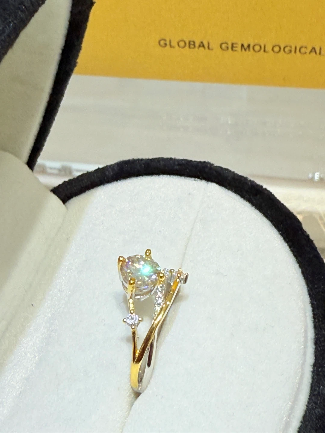 1 carat 925 sterling silver moissanite ring - photo 3