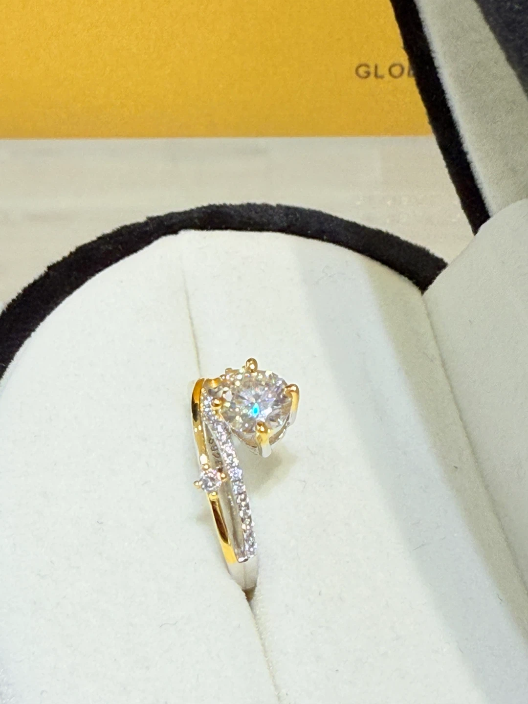 1 carat 925 sterling silver moissanite ring - photo 4