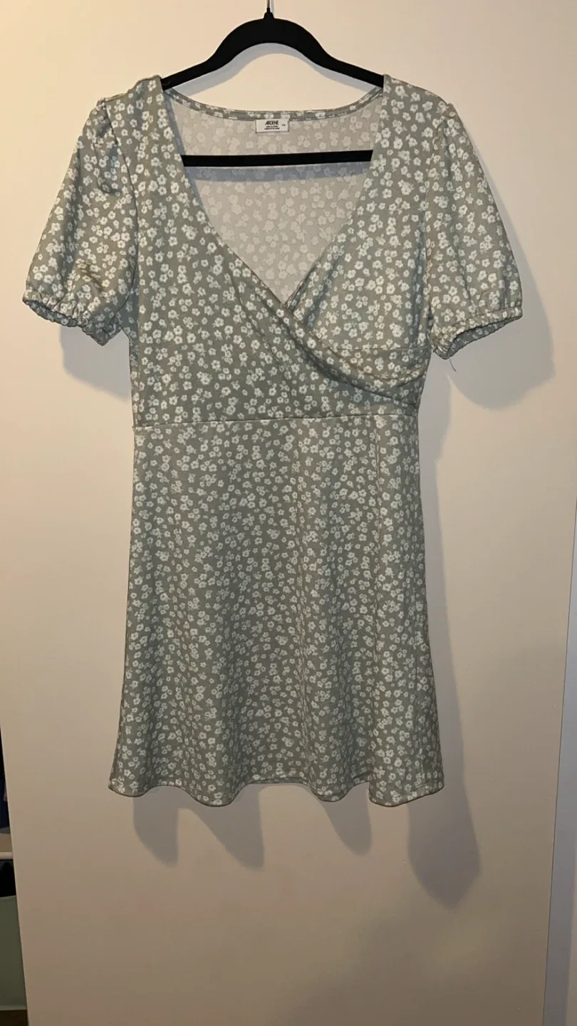ARDENE Floral Wrap Dress - Size XS thumbnail