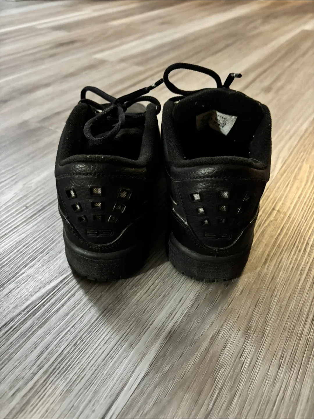 Size 6Y / Jordan Flight 45 High Black Sneakers image indicator(3)
