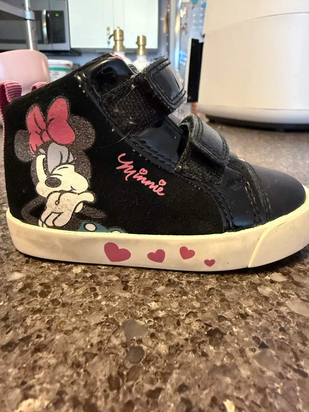 Geox Disney Minnie Mouse Sneakers - Size 4.5 image indicator(2)