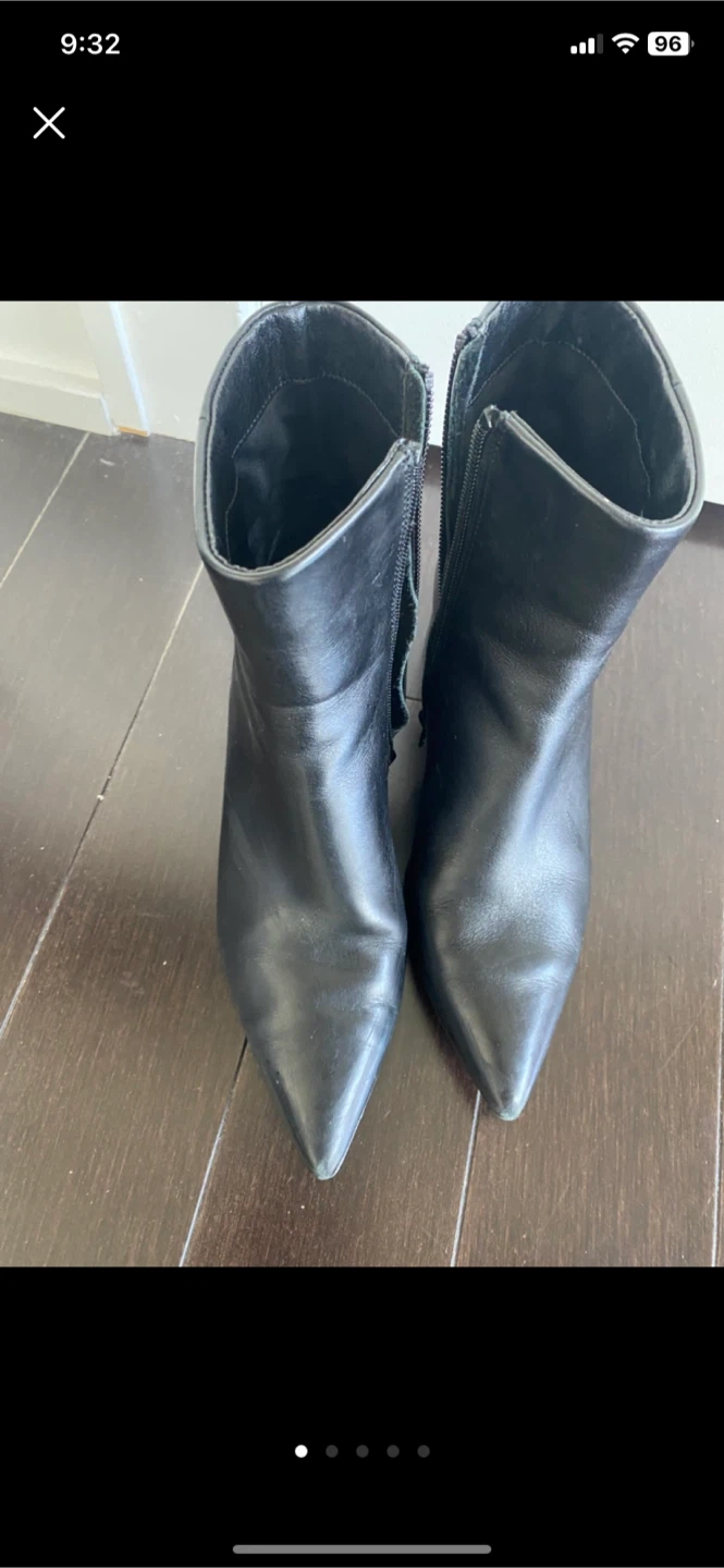 Steve Madden Black Leather Ankle Boots Size 6