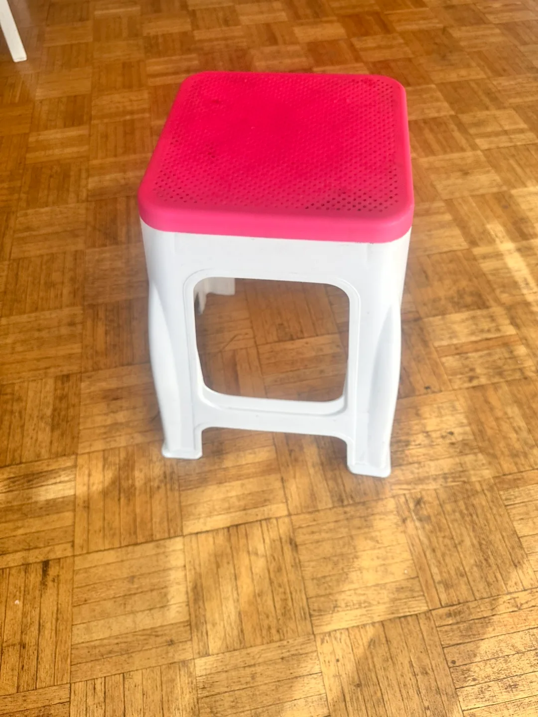 Stool -Moving sale thumbnail