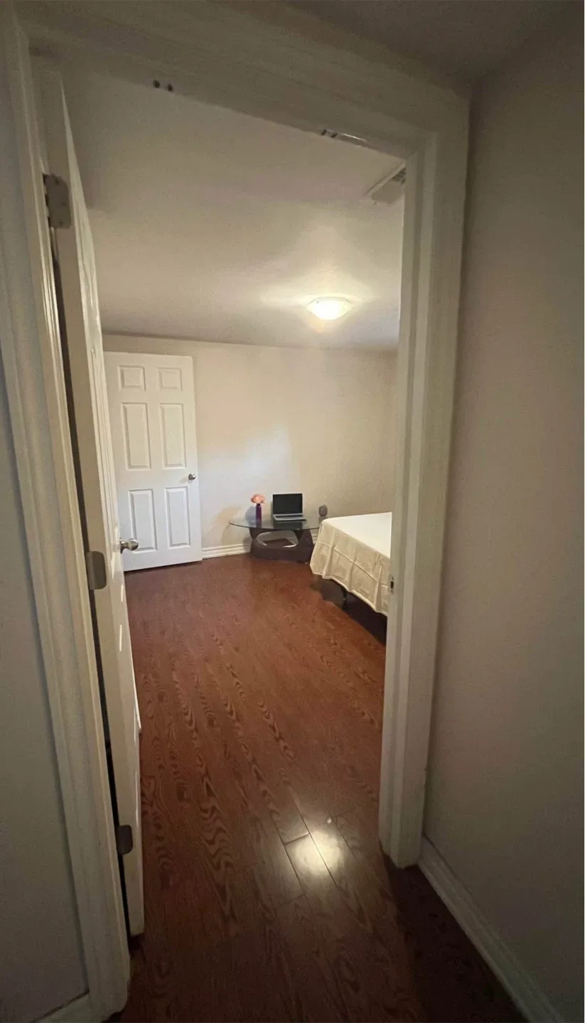 Private 1 bedroom in a 2 bedroom basement apartment image indicator(3)