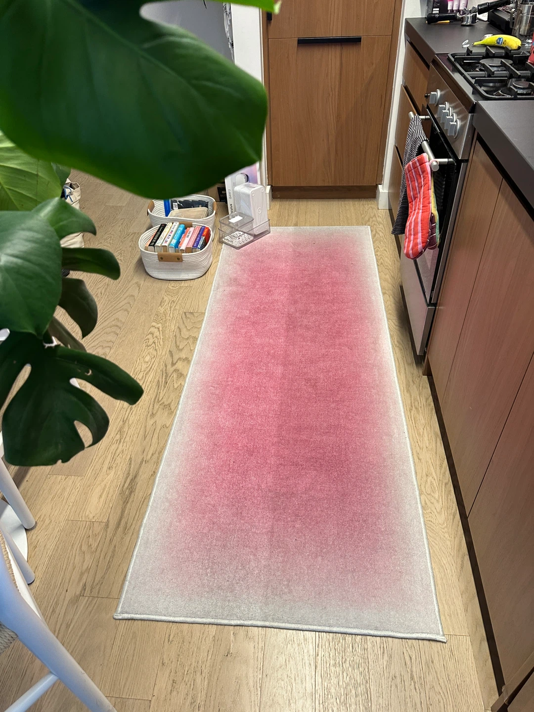 Ruggable x Barbie Pink Ombre Runner Rug - 2.5x7 - photo 3