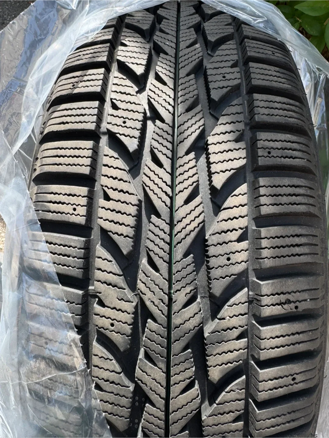 Firestone Winterforce 2 Tires - 225/55R18 image indicator(6)