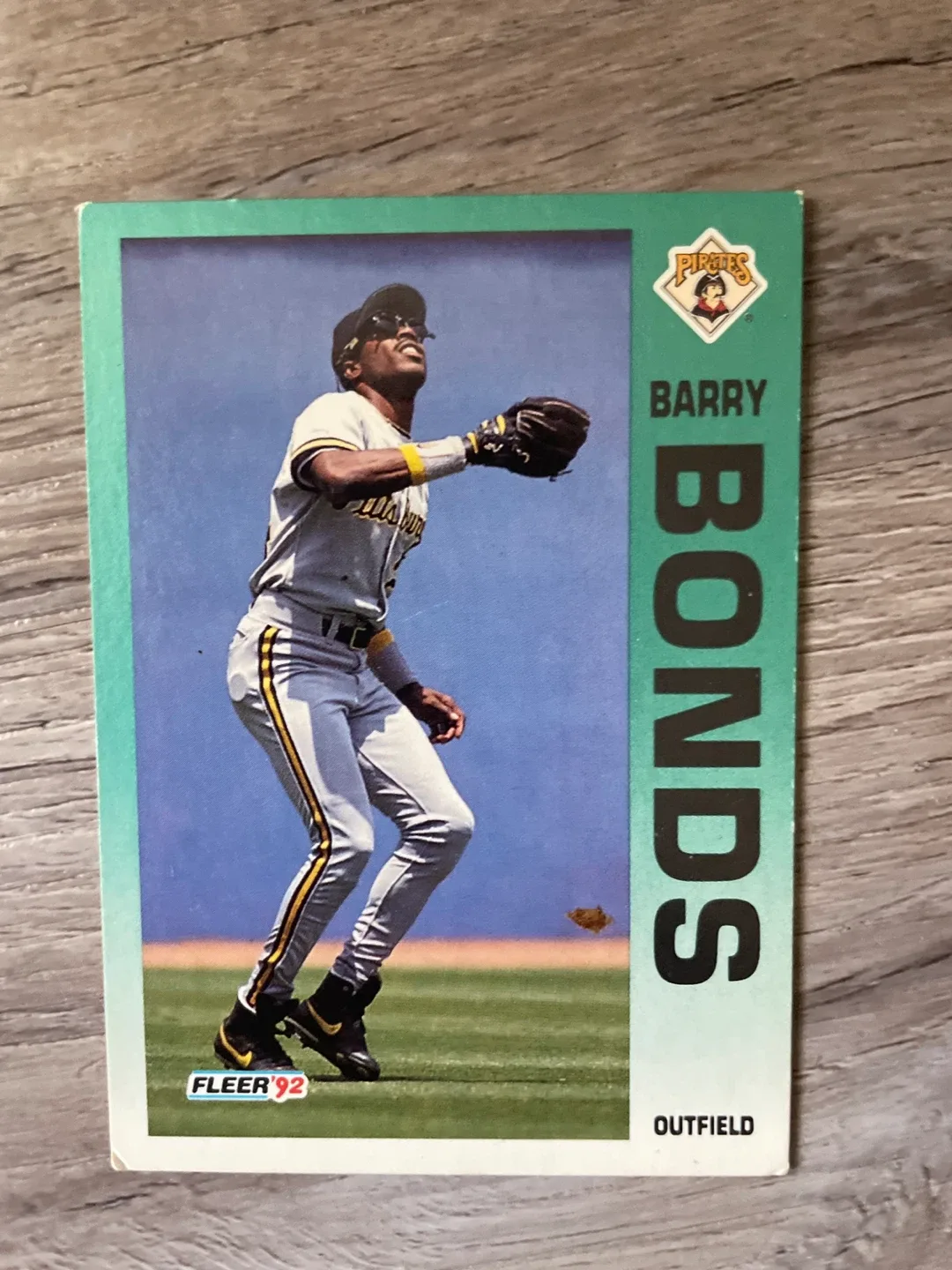 Barry Bonds Fleer '92 Baseball Card thumbnail