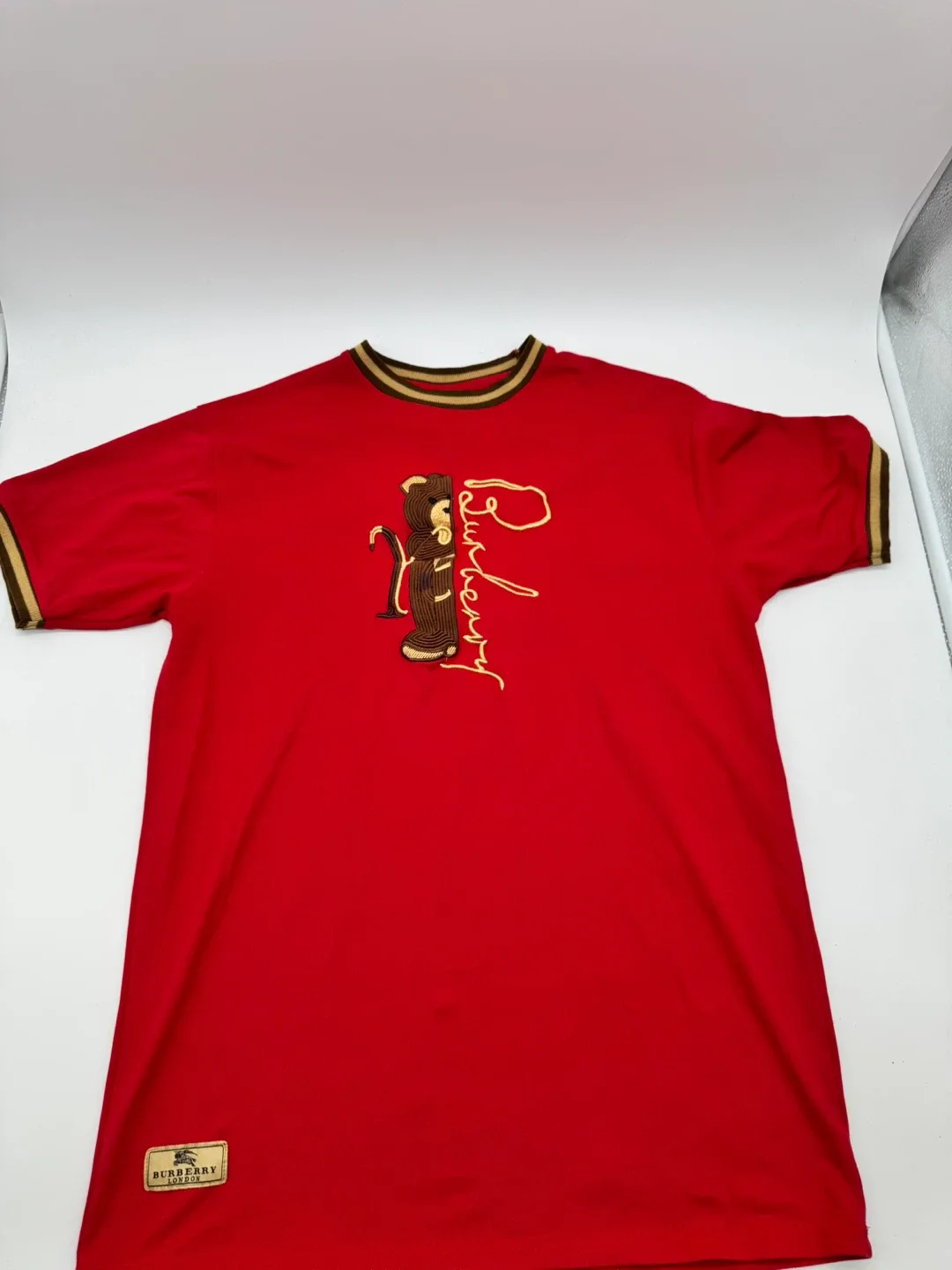 Burberry London Red T-Shirt Size L thumbnail
