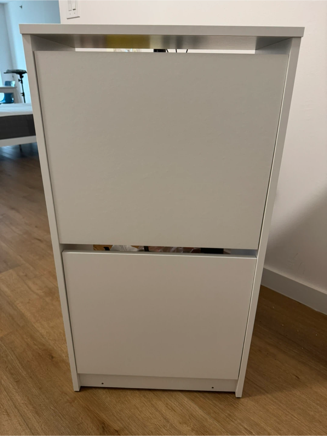 IKEA BISSA White Shoe Cabinet - 2 Compartments - photo 2