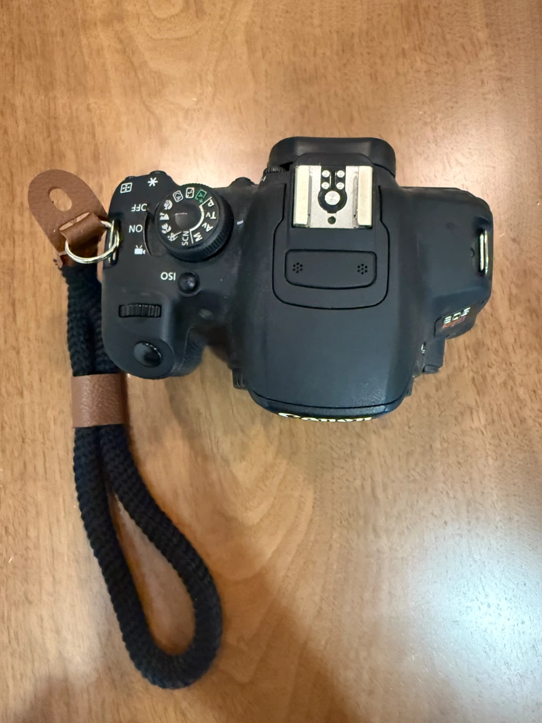 Canon EOS Rebel T5i DSLR Camera with 18-55mm lens - photo 5