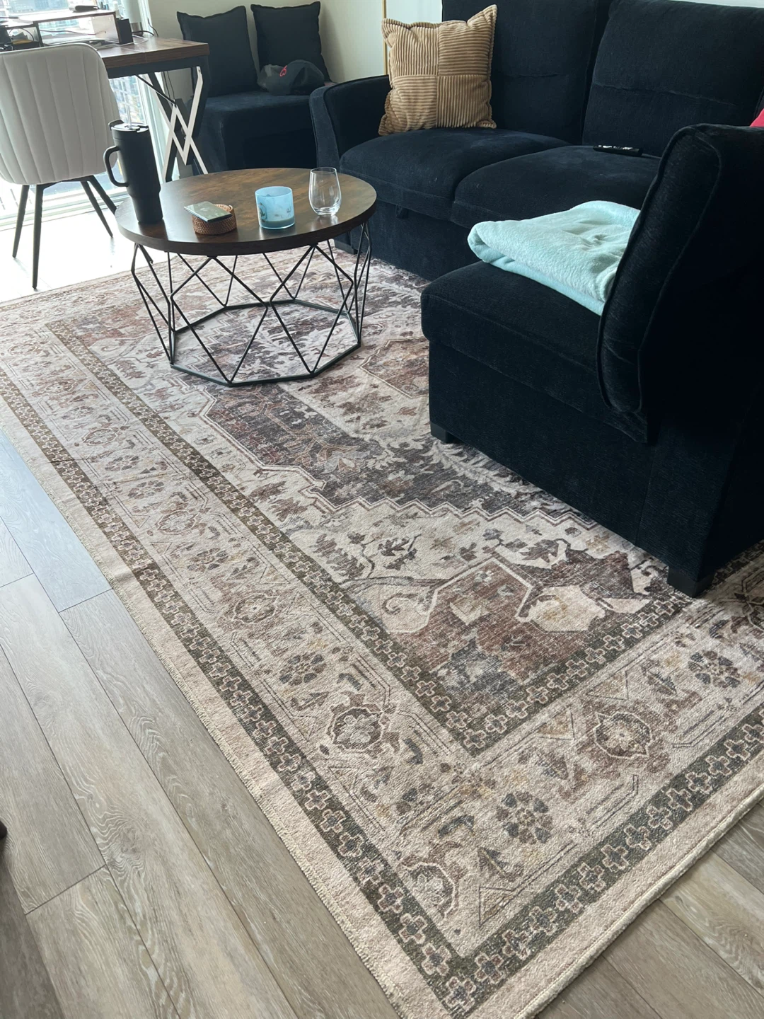 Area Rug - Beige and Brown Patterned 8X10 - Must go soon!!! - photo 3