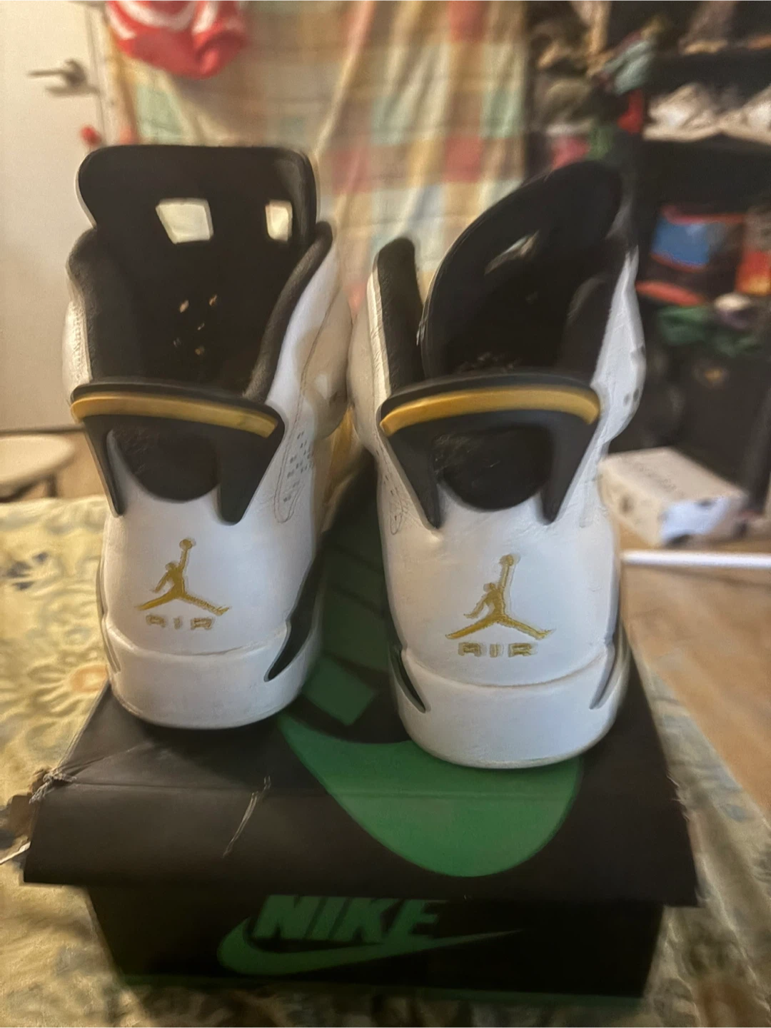 Air Jordan 6 Retro Golden Harvest Wheat