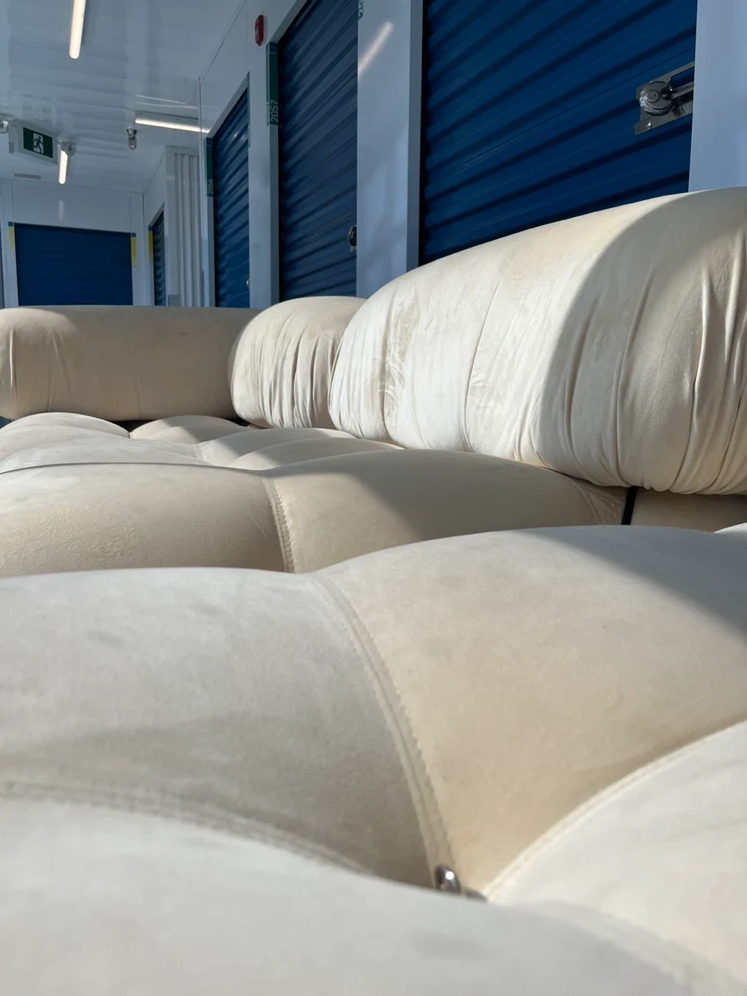 Mario Bellini Camaleonda Sofa - Beige image indicator(2)