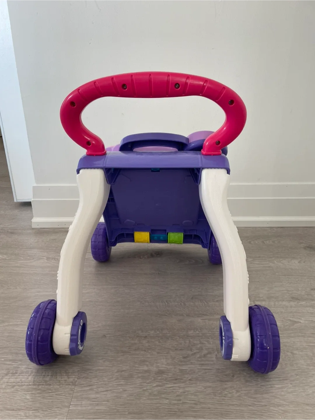 VTech Sit-to-Stand Learning Walker image indicator(3)