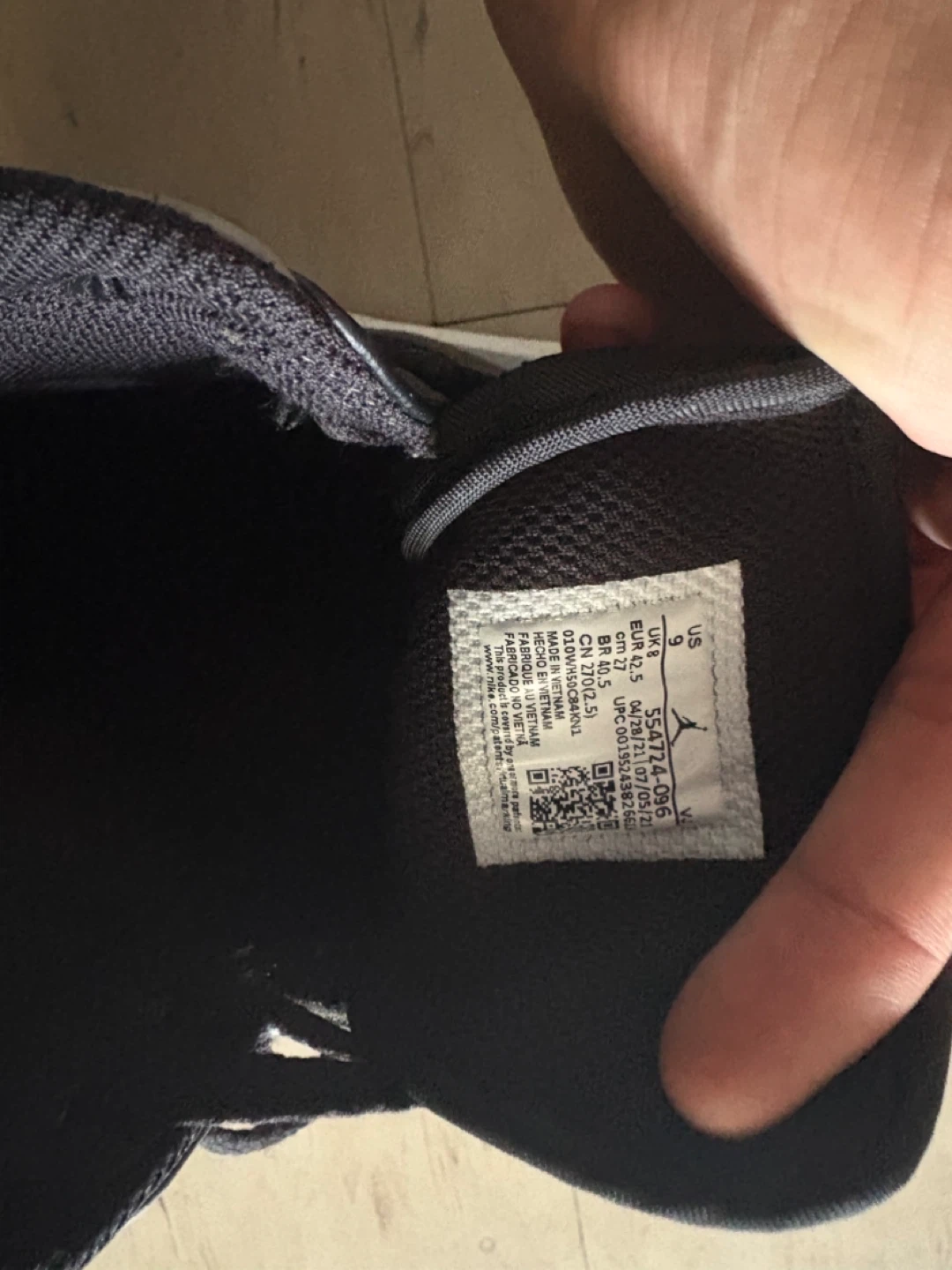 Nike Air Jordan 1 Mid Shadow Red Size 9 US - photo 5