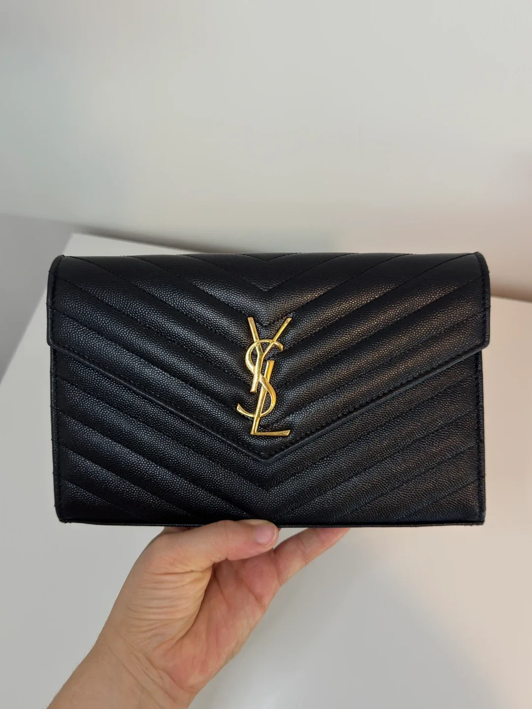 Saint Laurent Wallet on Chain