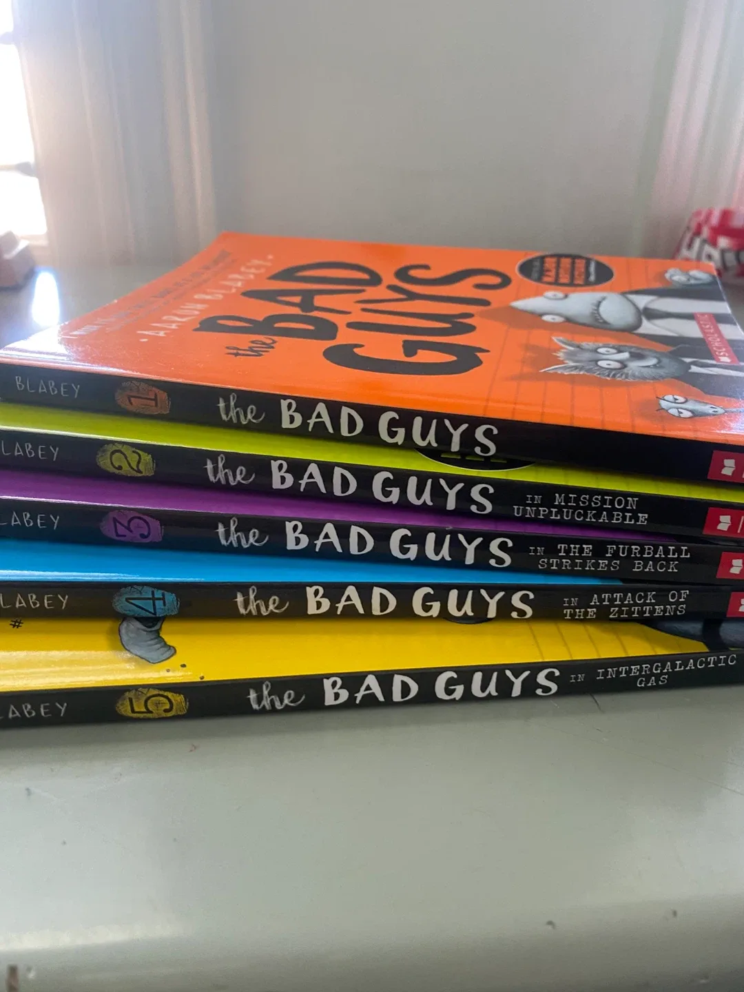 The Bad Guys Book Series by Aaron Blabey thumbnail