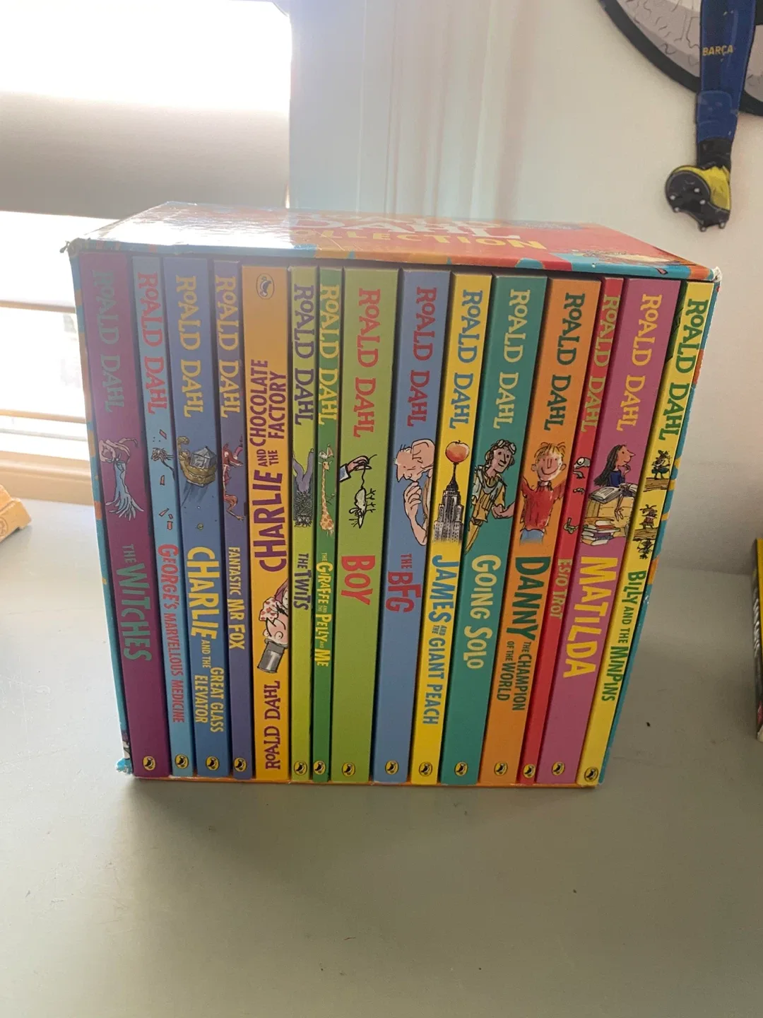 Roald Dahl Collection Box Set image indicator(3)